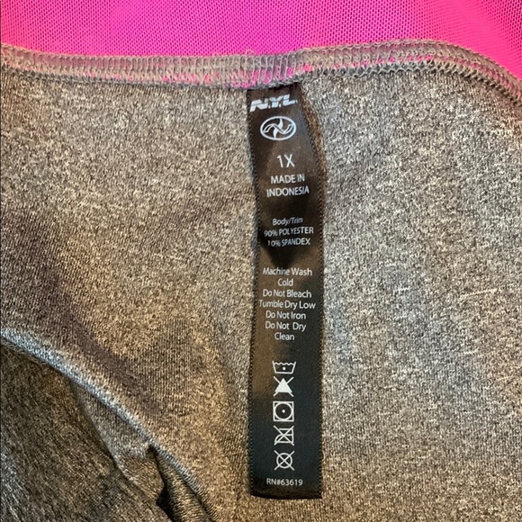 N.Y.L. Women's Workout Capris - Picture 4 of 4